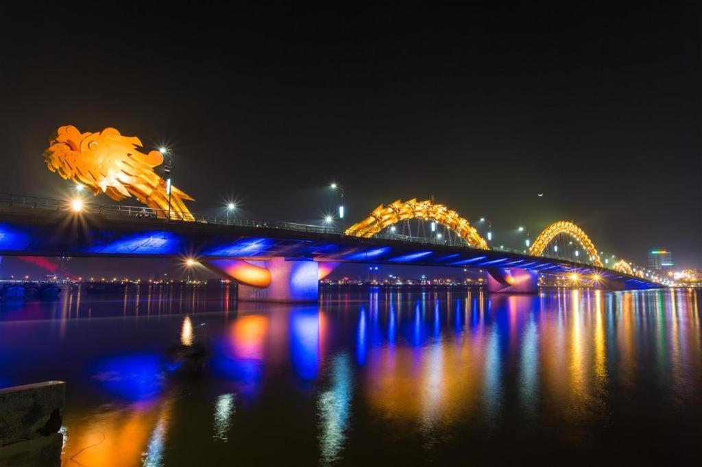 Mayfair Da Nang Hotel Exterior photo